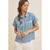 WASHED CHAMBRAY BUTTON-DOWN SHIRT WITH STITCHING: WASHED DENIM / S