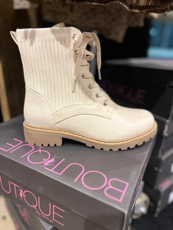 Cream Combat boot