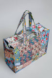 Blue-Bound Artisanal Illusion Patchwork Shopper Bag: IVORY/BLUE / Os
