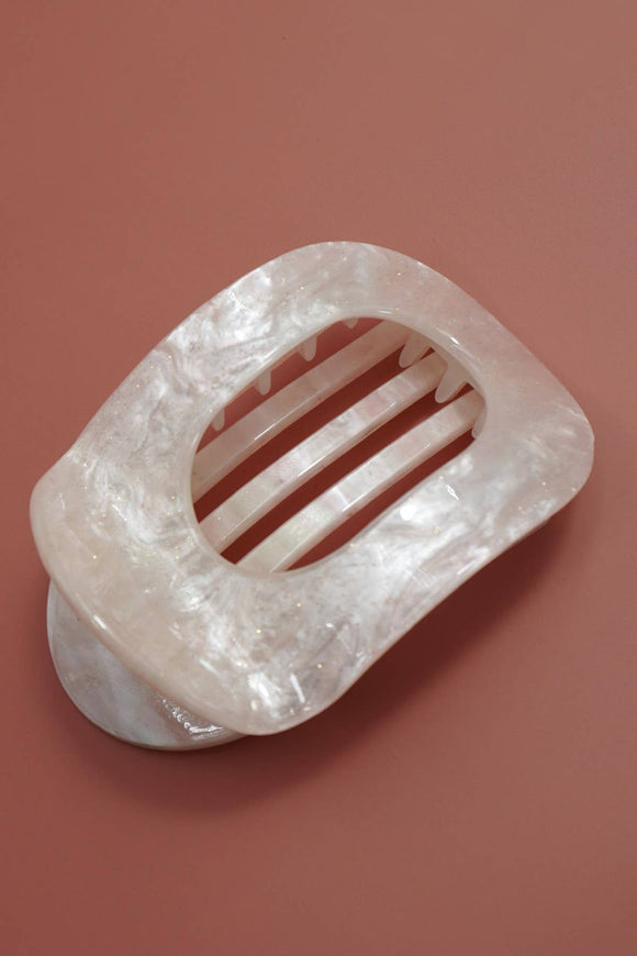 Pearl Flat Clip